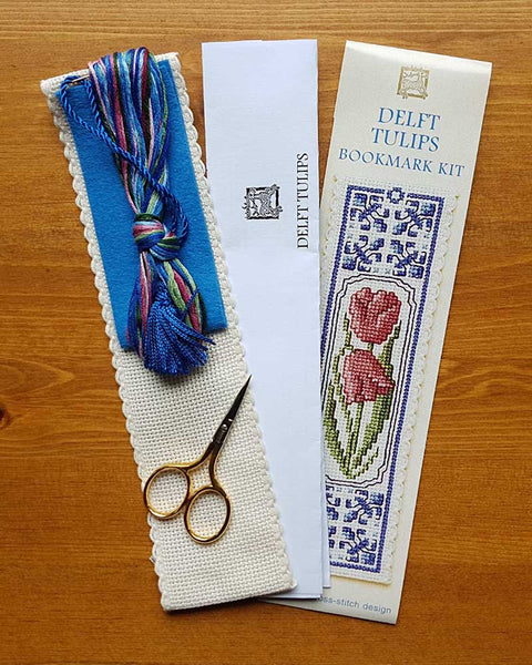 Delft Tulpis Cross Stitch Kit
